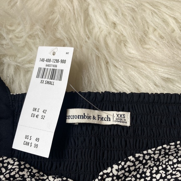 NWT Abercrombie & Fitch Blouse - Picture 2 of 4